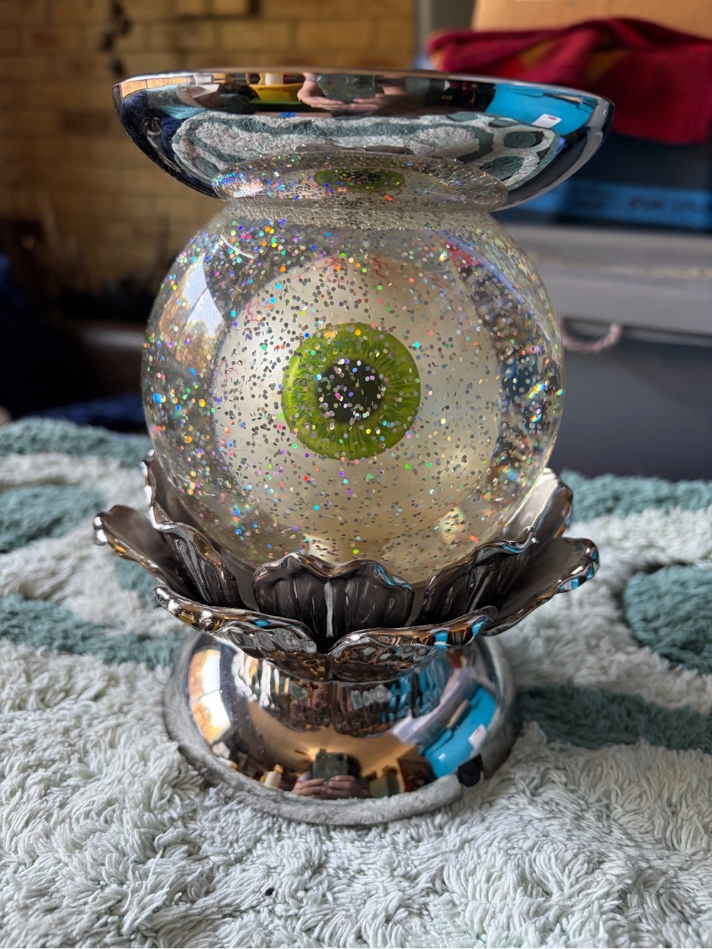 Bath & Bodyworks Silver eye snow globe candle pedestal. Ltd edition